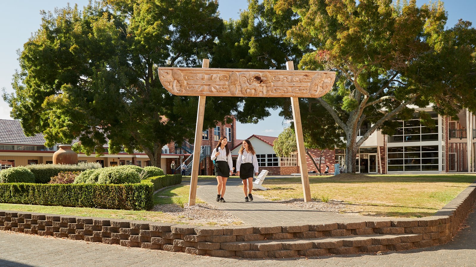 新西兰小学生留学学费全解析：费用明细、申请流程与常见问题解答